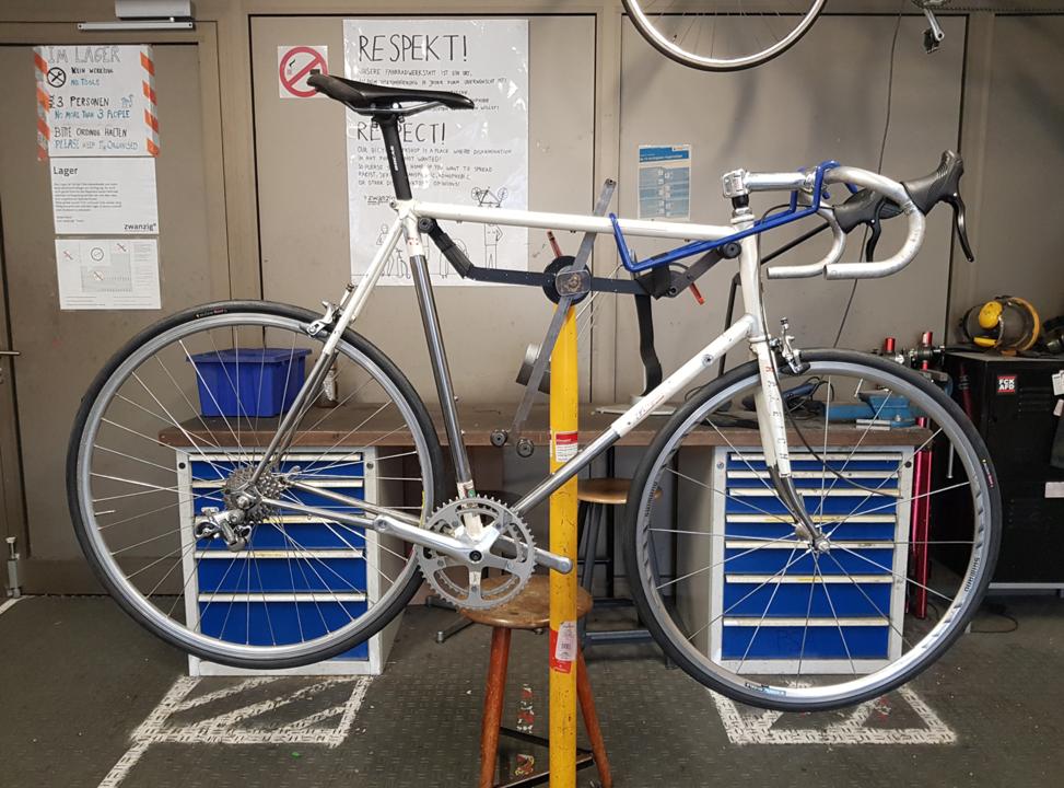 Zwischenstand, Seitenansicht