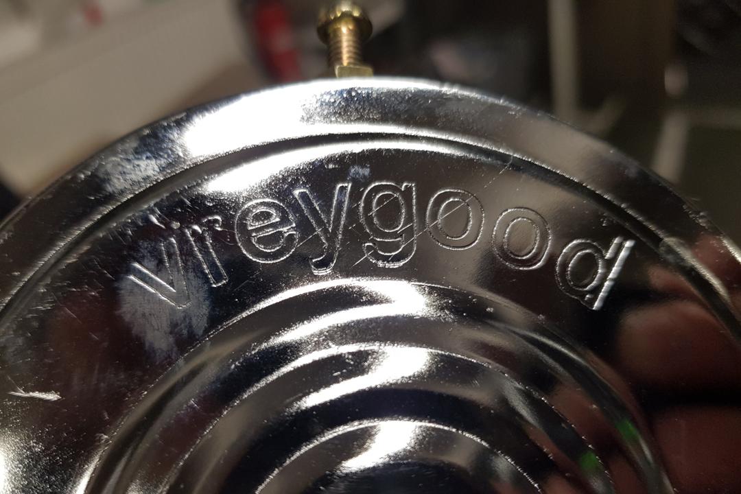Neue Bremse mit Gravur "VREYGOOD"
